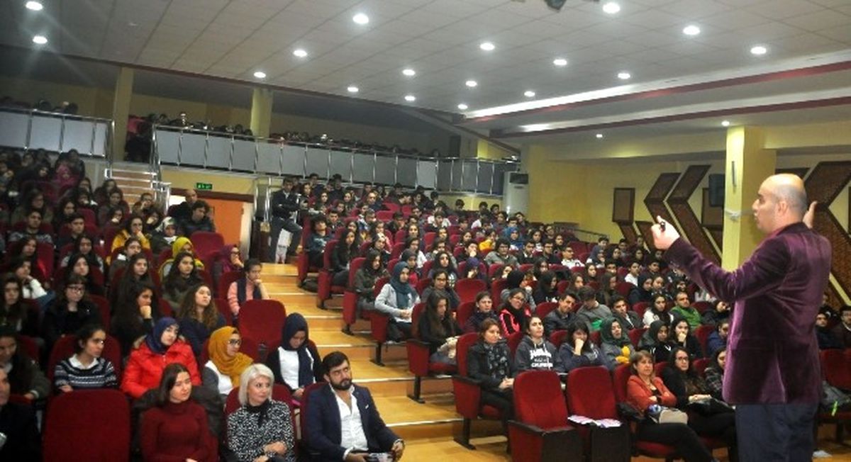 Alanya\'da Lise Son Öğrencilerine Sınav Kaygısı Söyleşisi