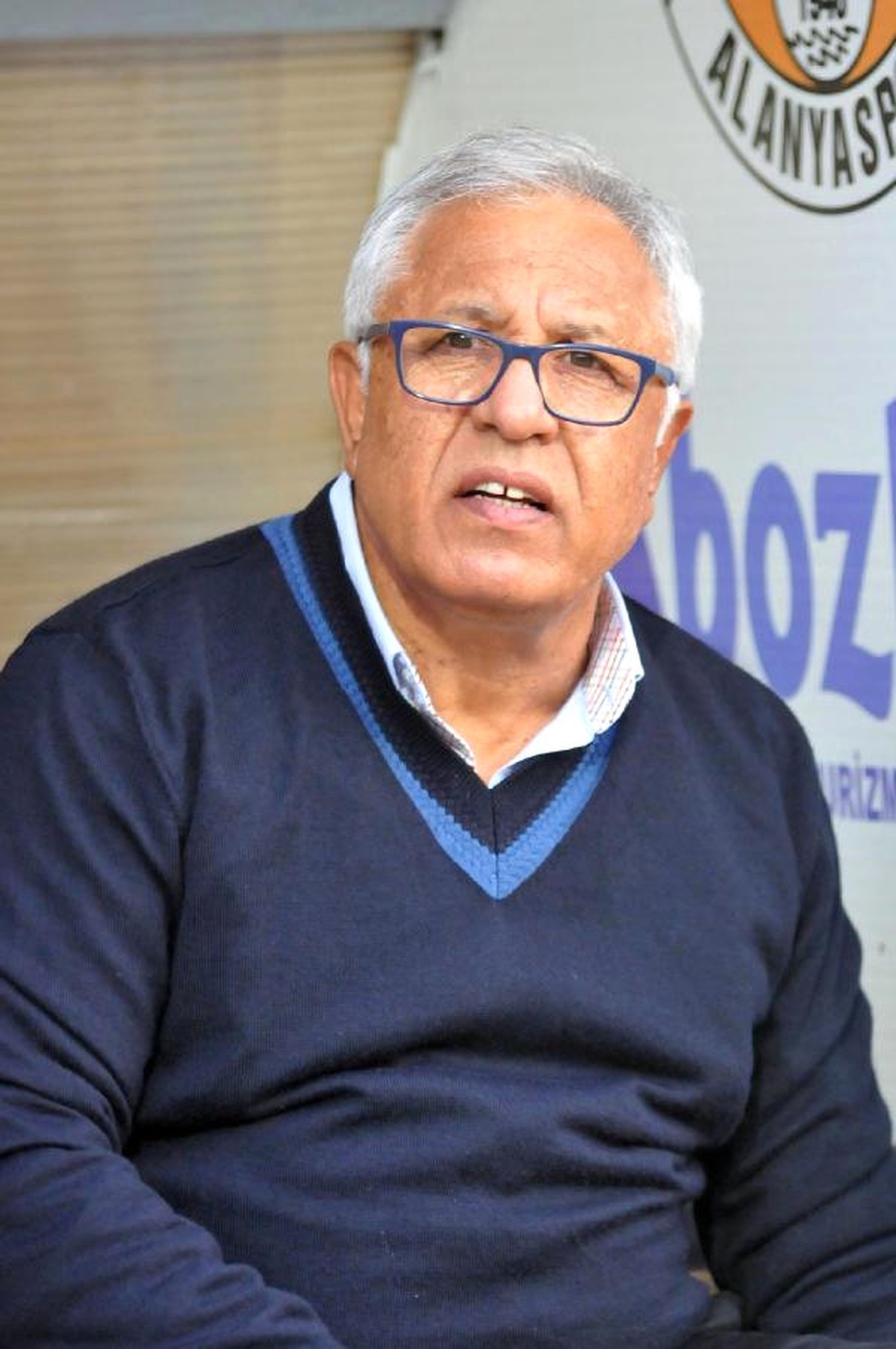 Aytemiz Alanyaspor Teknik Direktörü Kalpar İstifa Etti