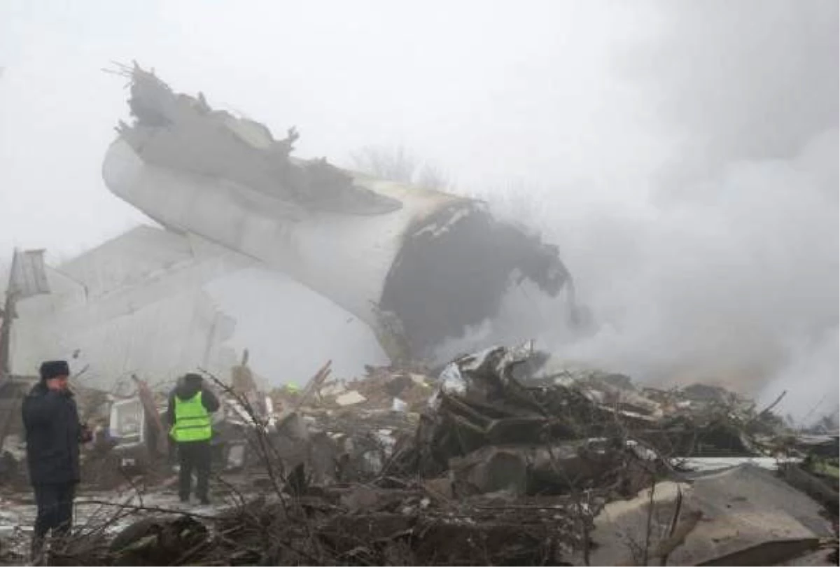 Derleme - Act Havayolları\'nın Kargo Uçağı Bişkek\'e İnerken Düştü, 37 Ölü
