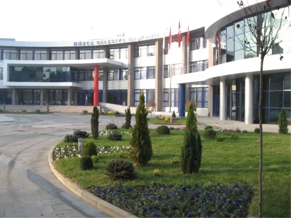 Düzce\'de Modern Katlı Otopark Yapılacak