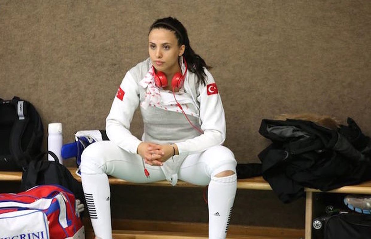Eskrimde İrem Karamete\'den Klasman Rekoru