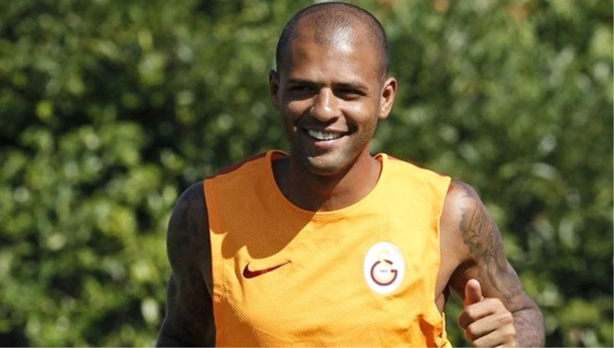 Felipe Melo, Adanaspor Maçı Sonrasında Fenerbahçe ile Dalga Geçti