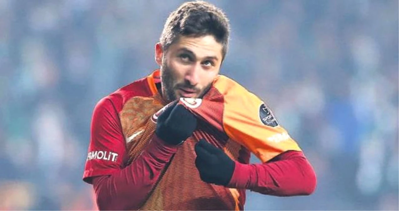 Galatasaray\'da Sabri Sarıoğlu, Yeni Sözleşme Bekliyor