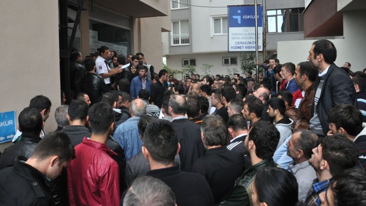 İşsizlik Oranı Ekim\'de 11,8 Seviyesinde Gerçekleşti