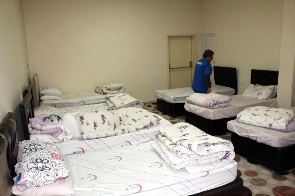 Karlı Yollarda Hastaneye Gidemeyen Hamile Kadınlar Hastane Otelinde Kalıyor