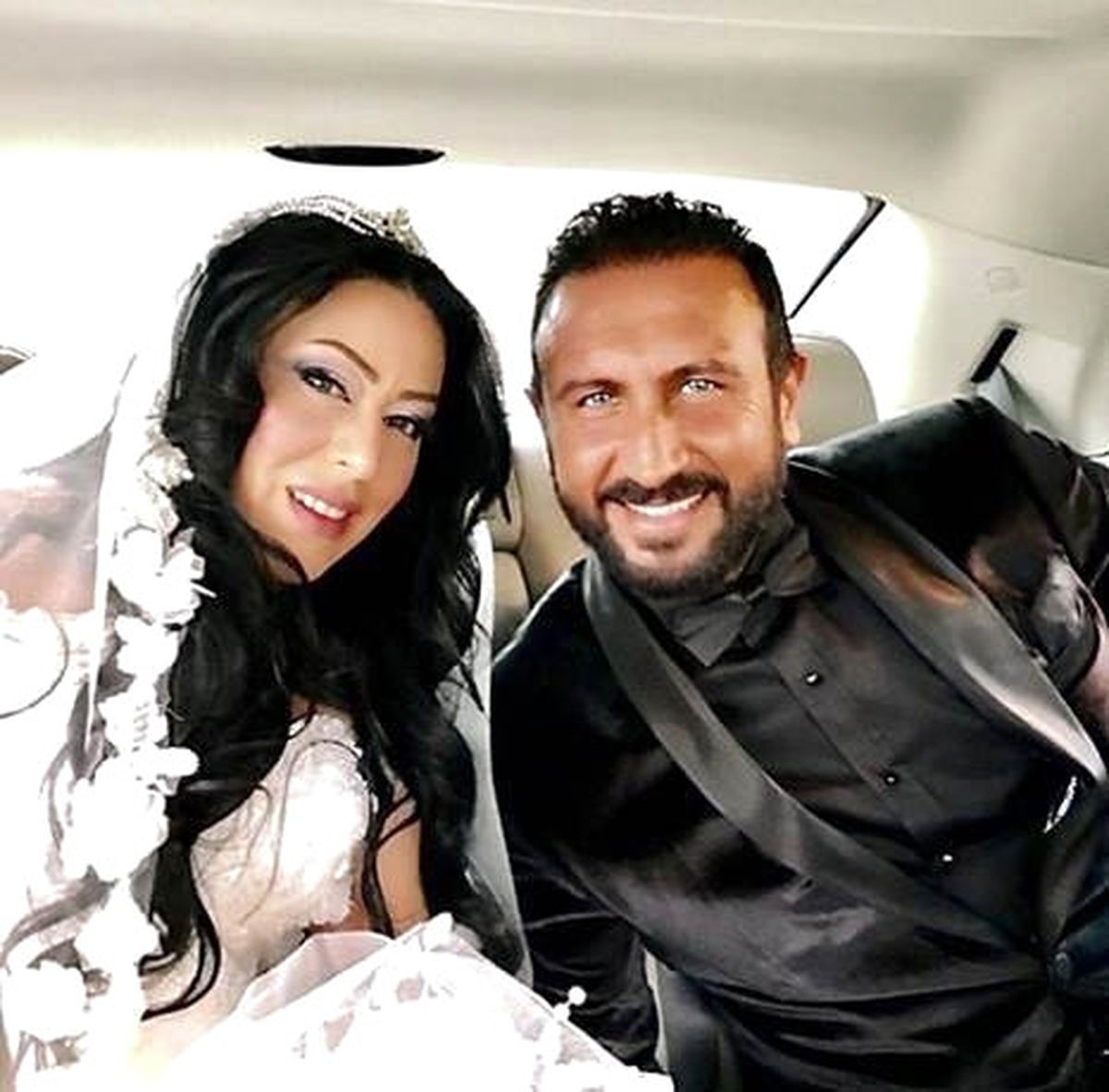 Önce İş Evliliği, Ardından Düğün