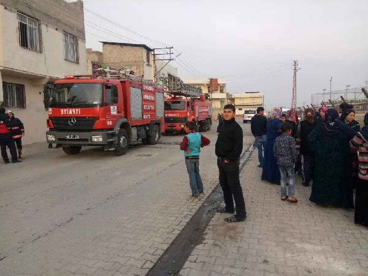 Şanlıurfa\'da Tüp Patlaması Paniğe Neden Oldu