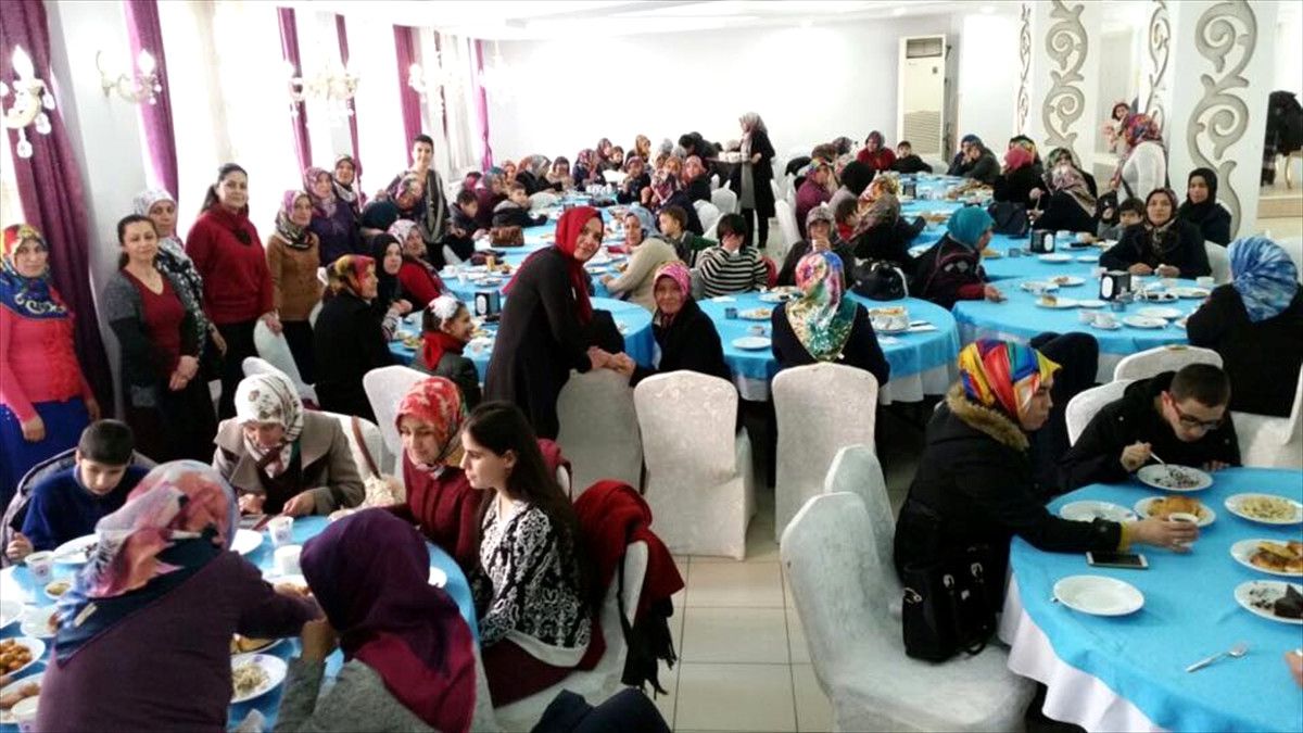 Aksaray\'da Engelli Aileleriyle Toplantı Yapıldı
