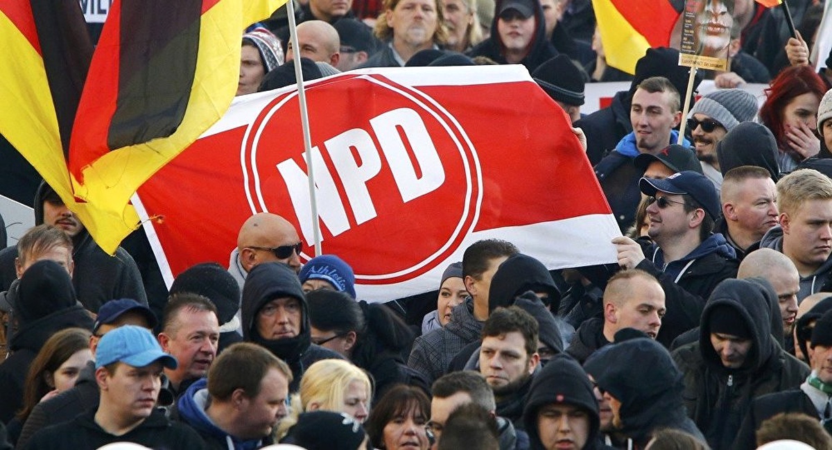 Alman Anayasa Mahkemesi Irkçı Parti Npd\'nin Kapatılmasını Reddetti