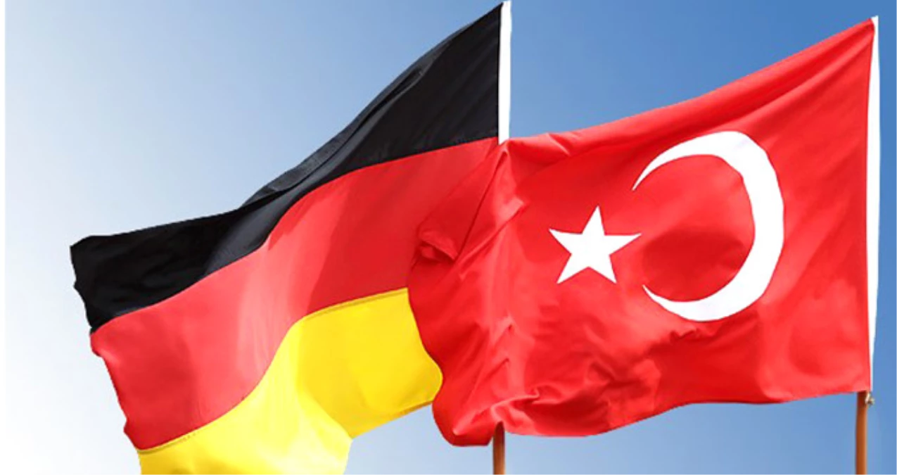 Almanlar: Türkiye Yatırım Yapılmasını Hak Ediyor