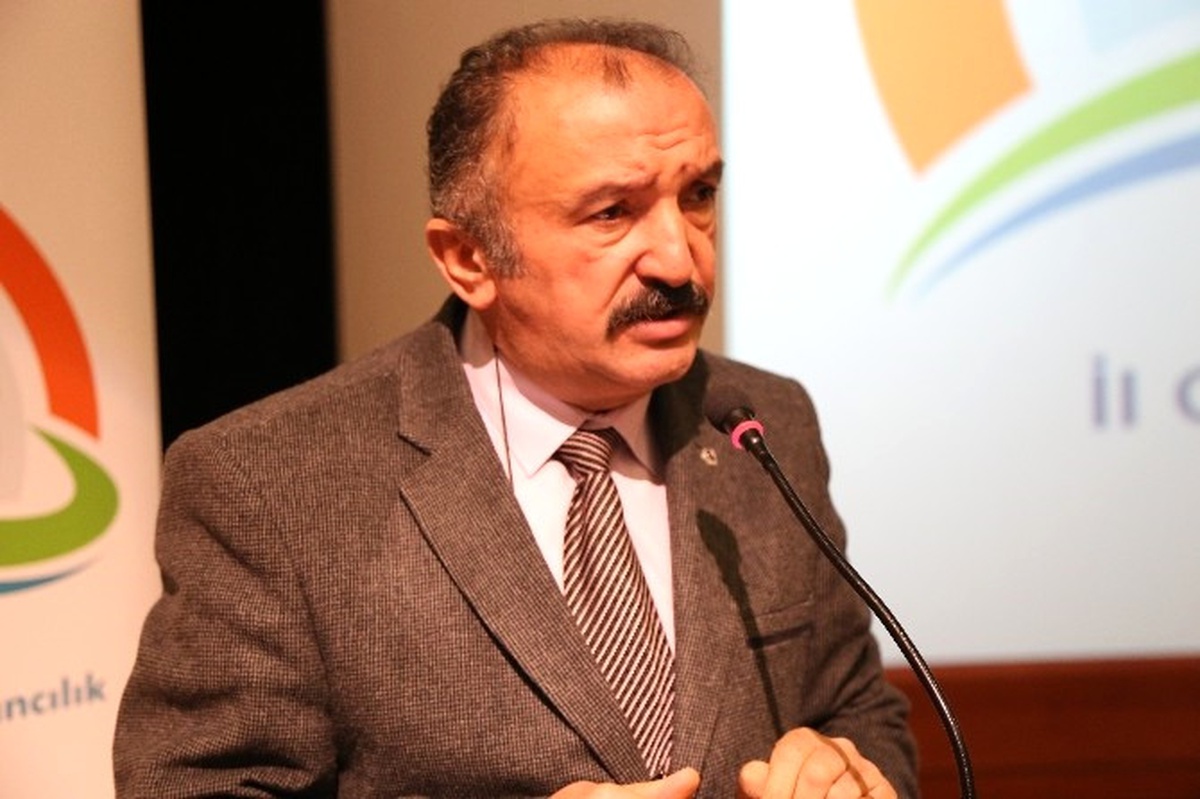 Artvin\'de Arıcıların Sorunları Masaya Yatırılıyor