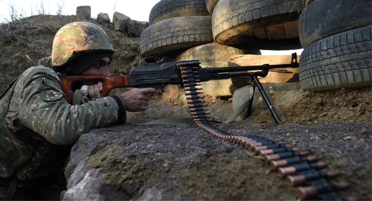 Azerbaycan\'dan Cephe Hattında Havan Topu Tatbikatı