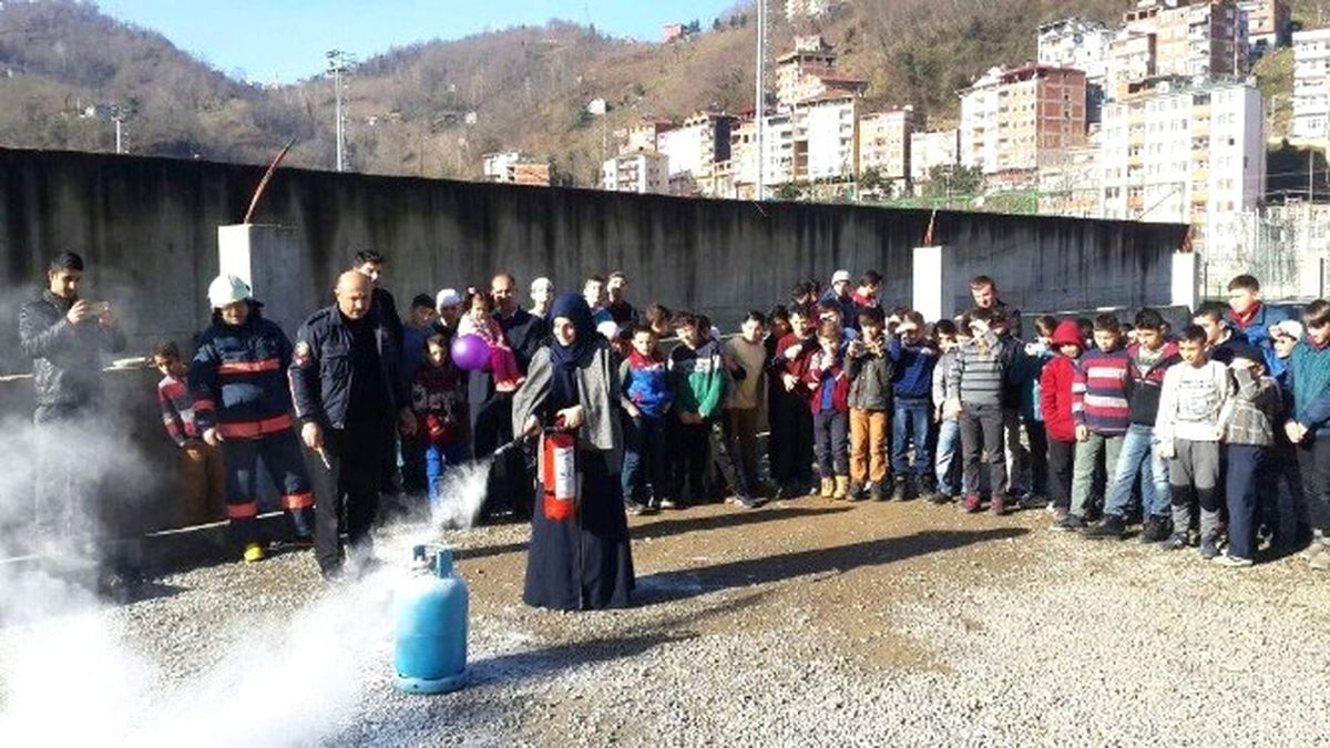Büyükşehir Belediyesi\'den Yangın ve Kurtarma Eğitimi