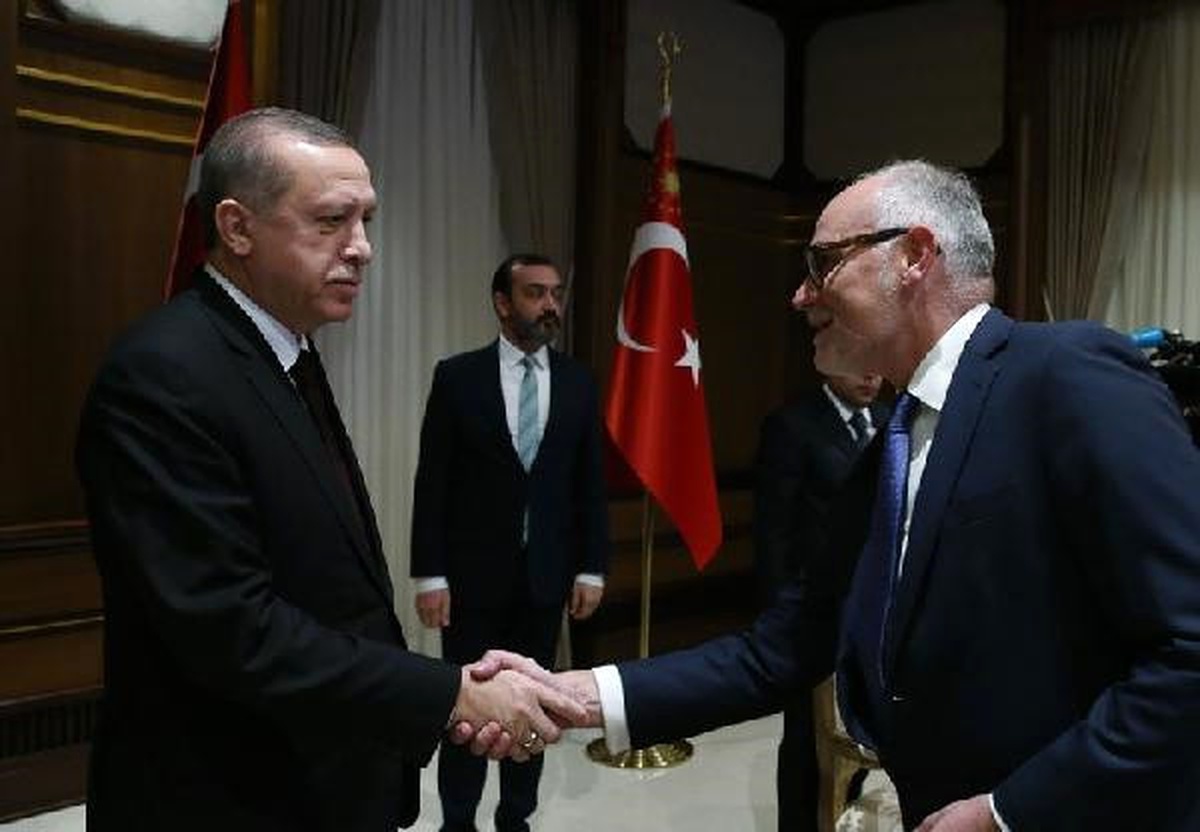 Cumhurbaşkanı, Birleşik Krallık Avam Kamarası Dış İlişkiler Komitesi\'ni Kabul Etti