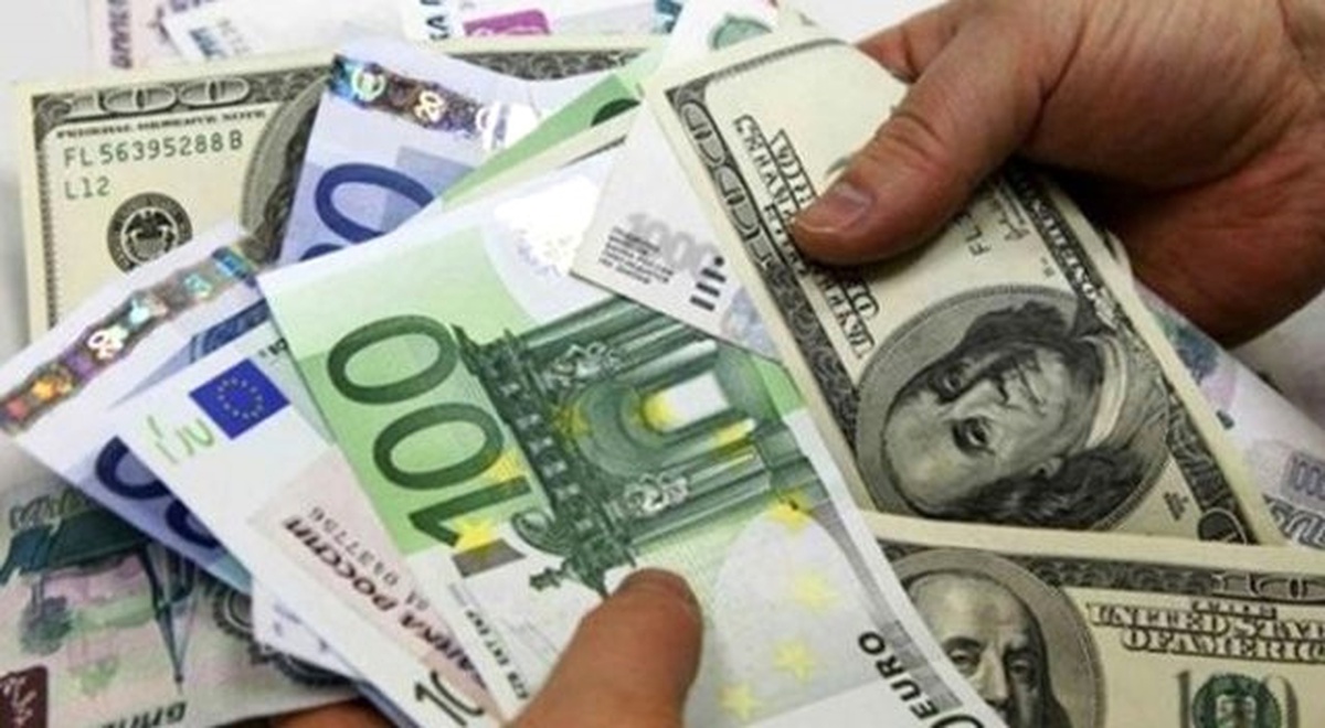 Dövizde Gözler Merkez Bankası ve "Zirve" Haberlerinde