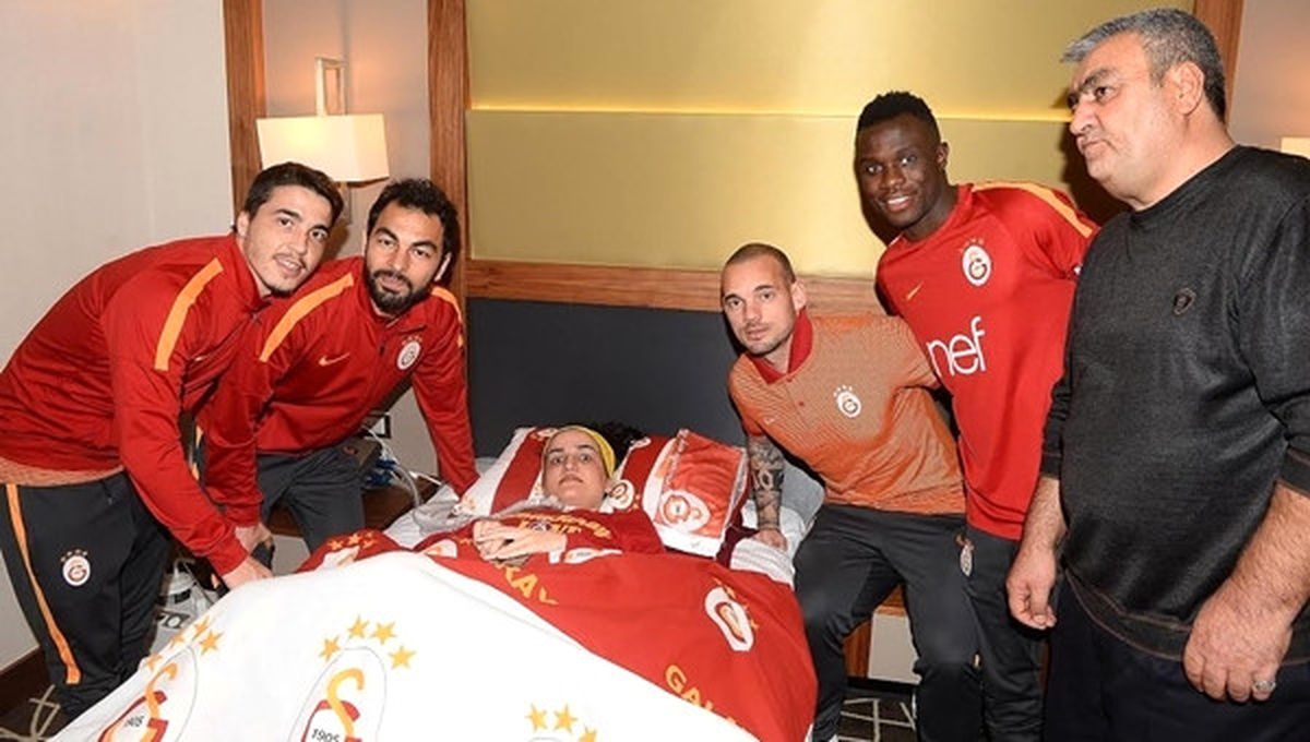 Galatasaray\'a Elazığ\'da Sürpriz Ziyaretçi