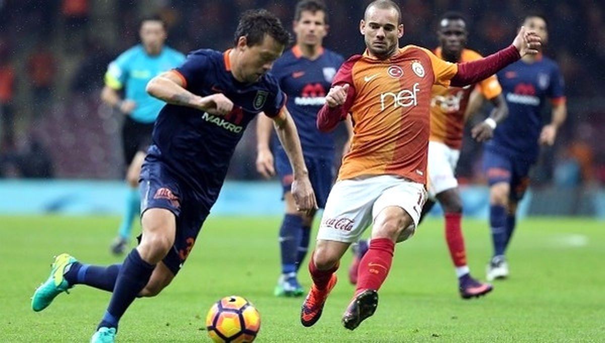 Galatasaray\'ın Rakibi Başakşehir Oluyor