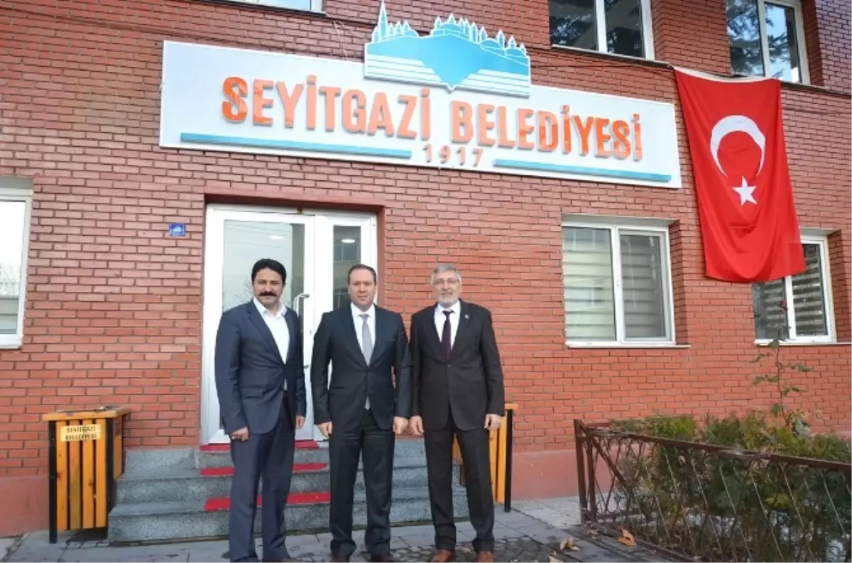 Geyve Belediye Başkanı Kaya\'dan Başkan Kalın\'a Ziyaret