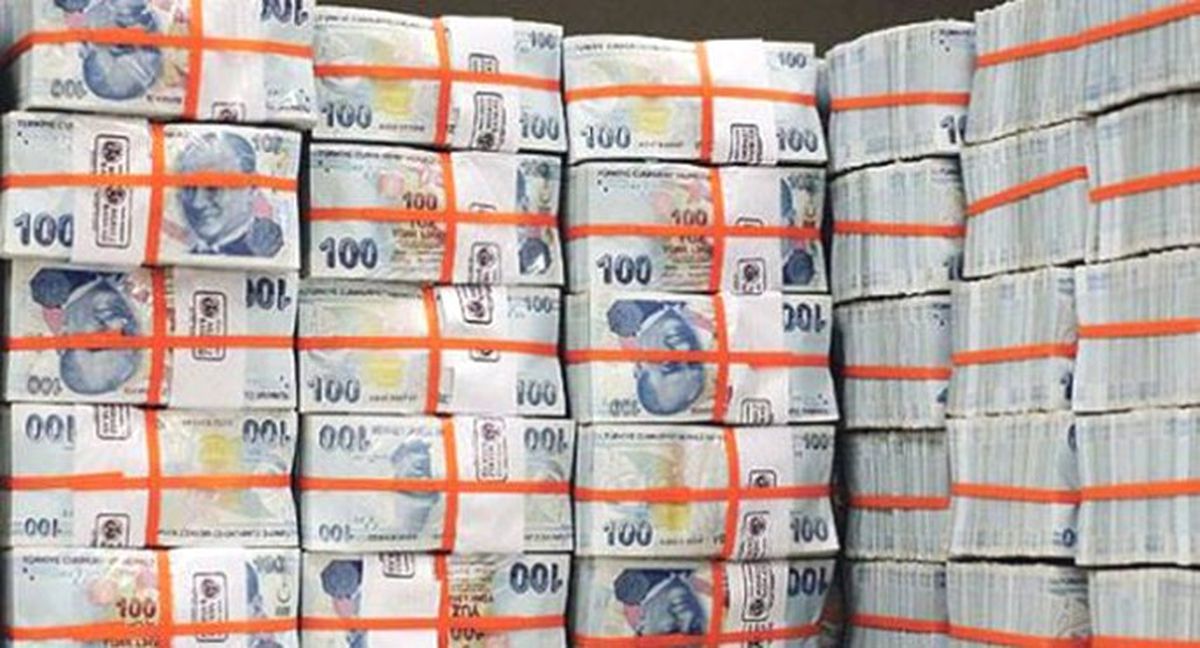 Hazine 844,9 Milyon Lira Borçlandı