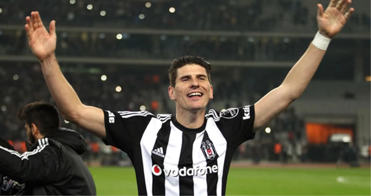 Mario Gomez: Türkiye\'de Olmak, Ailemden Uzak Olmak Demekti