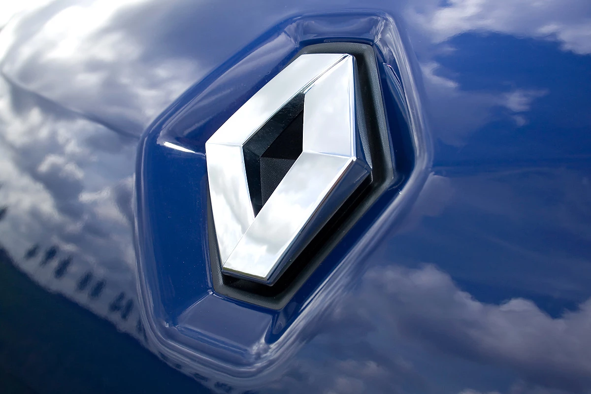 4 Yıl Üst Üste Satışlarını Arttıran Renault Rekor Kırdı