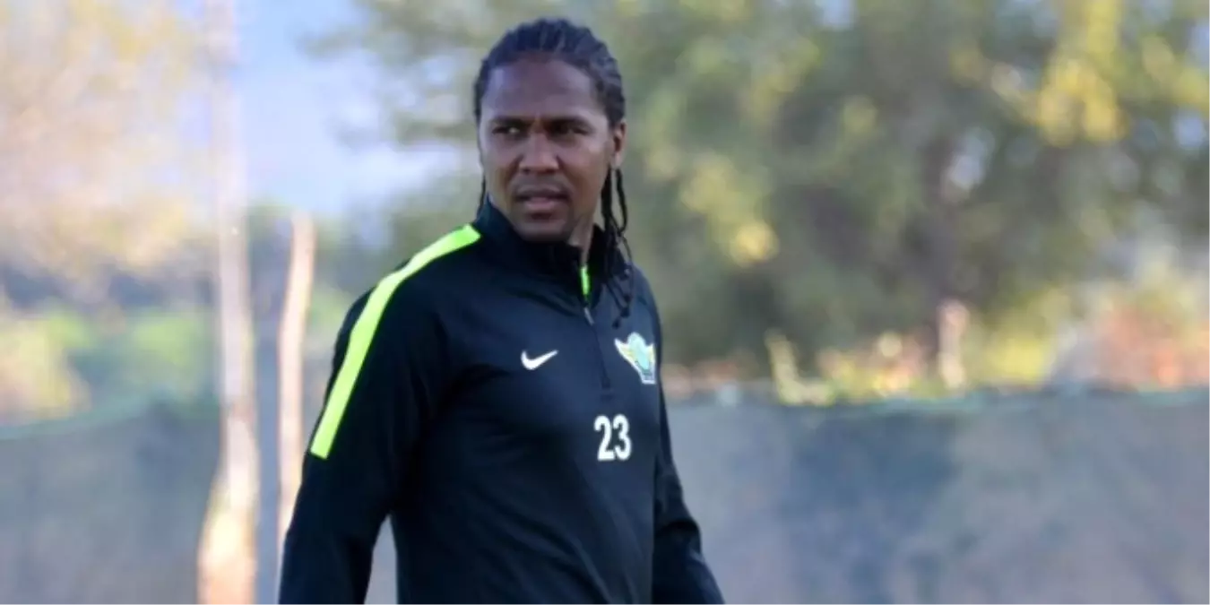 Rodallega\'da İmzalar An Meselesi!