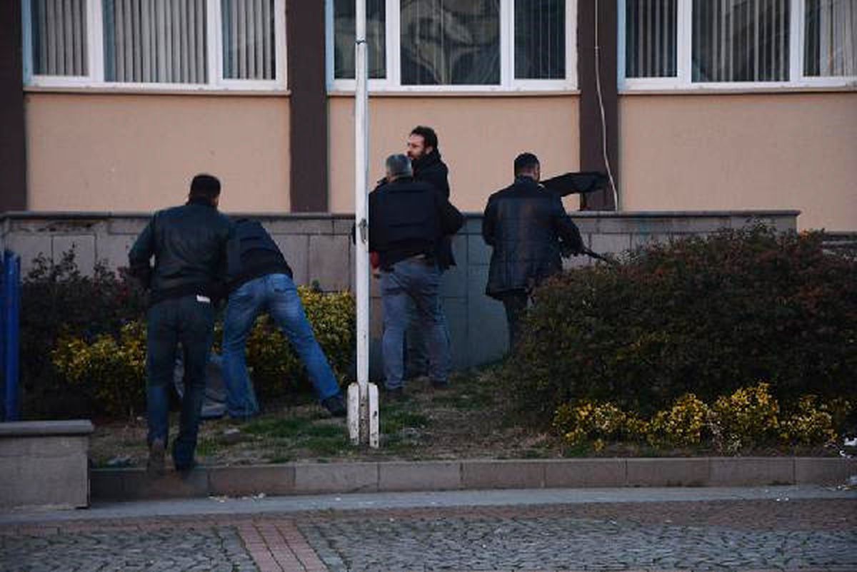 Sinop Valiliği Önünde İntihar Girişimi