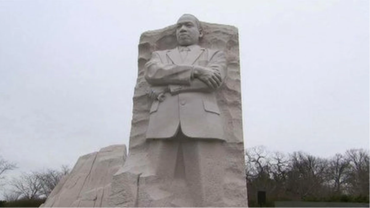 Trump\'tan Martin Luther King Günü Polemiği