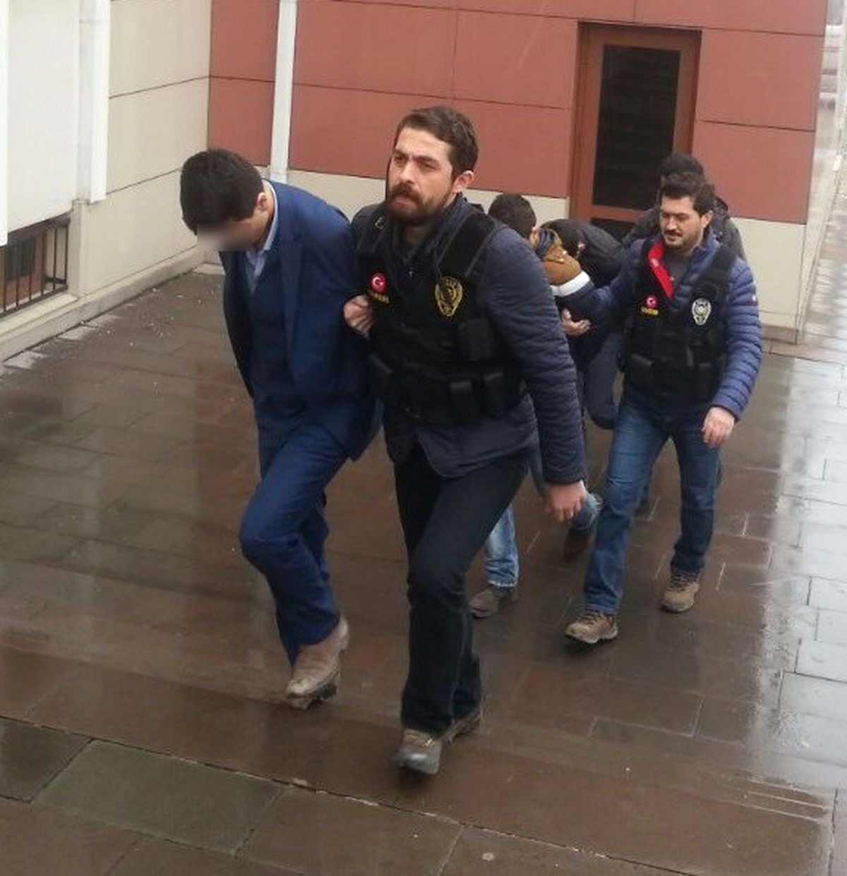 Uyuşturucu Madde Satıcıları Tutuklandı