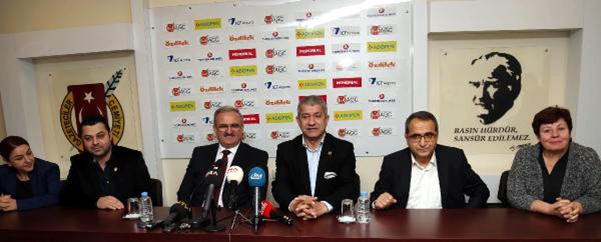 Vali Karaloğlu: Fetö İlk Zararını Van'da Gazetecilere Verdi