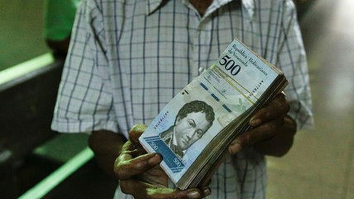 Venezuela\'da Enflasyon Yüzde 475!