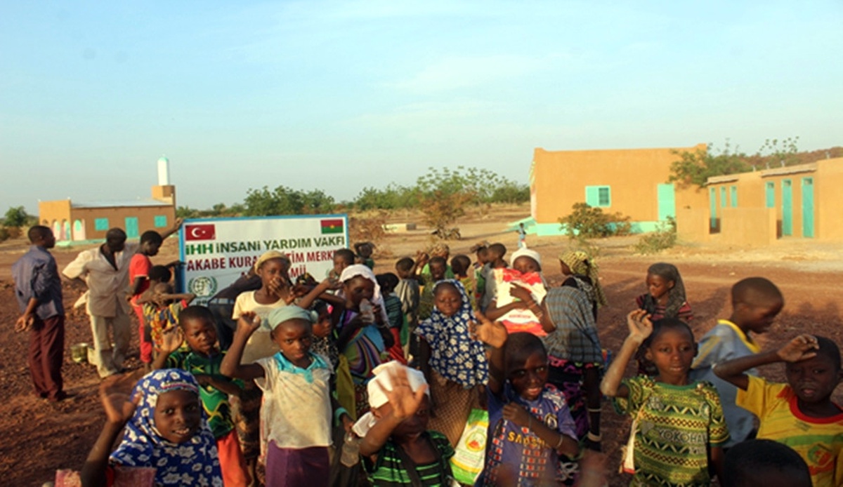 Afrika\'ya 2 yeni Kur\'an Eğitim Merkezi daha
