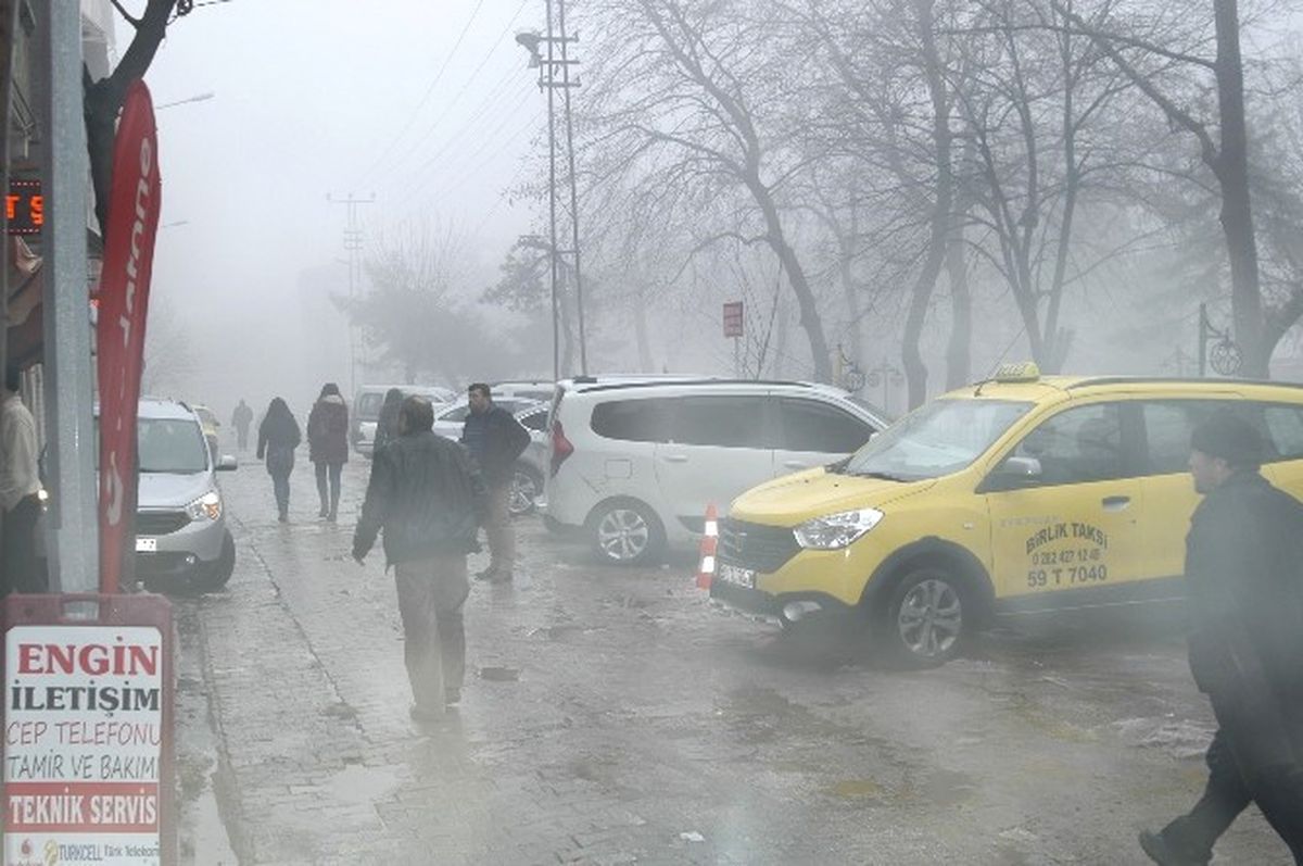Tekirdağ\'da Yangın Korkuttu