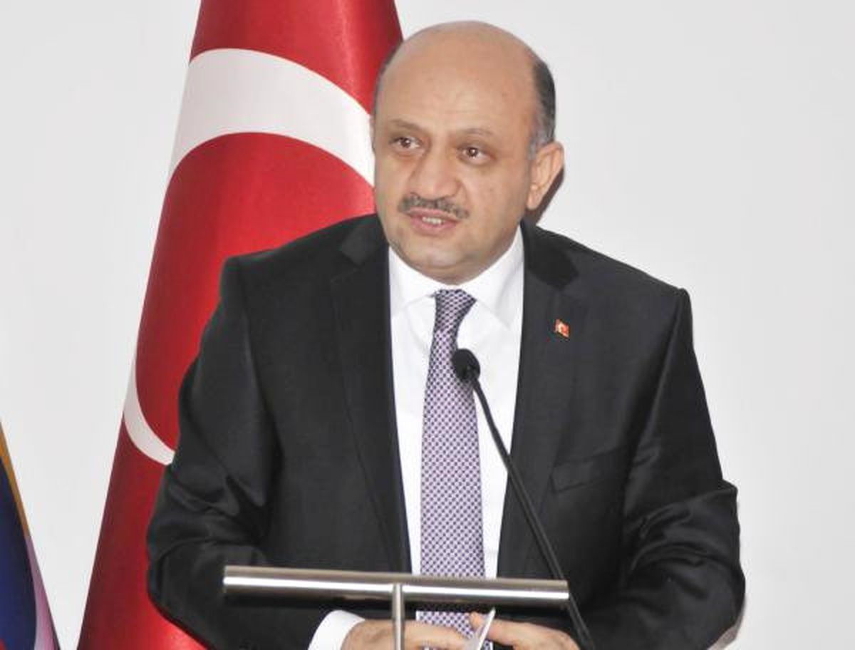 Bakan Işık: Türkiye\'de Silah ve Mühimmat Üretenlere İhalelere Giriş Yasağını Tamamen Kaldırıyoruz