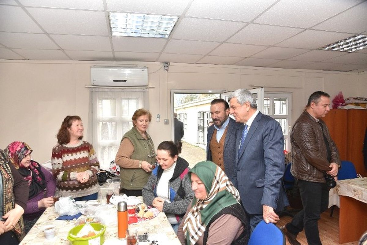 Başkanlardan, İzmek\'e Ziyaret