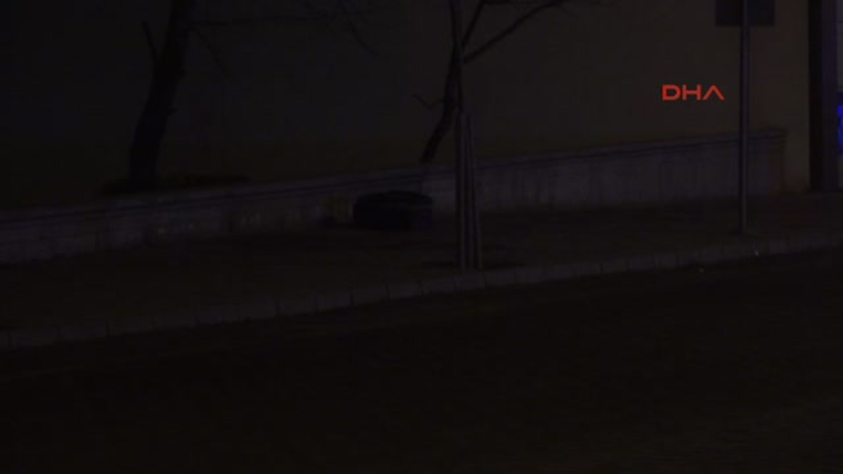 Bolu Kaldırımdaki Şüpheli Bavuldan Çöp Çıktı