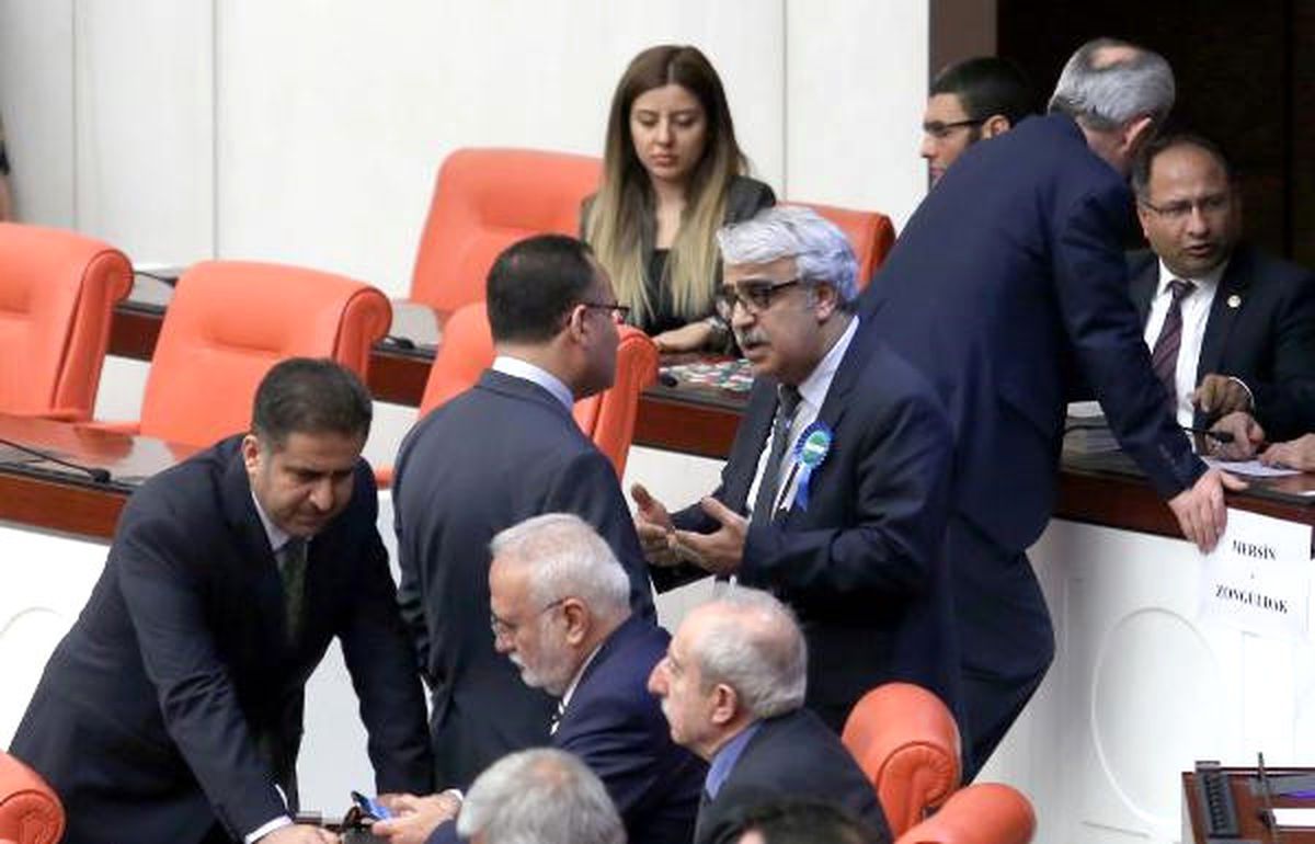 Dha Ankara - 2\'nci Turda Yargı Yetkisi\' Başlıklı İlk Madde Kabul Edildi