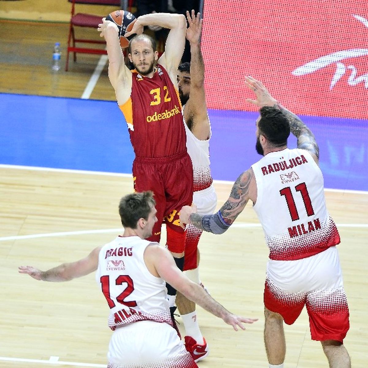 Galatasaray, Milano Deplasmanında Galibiyet Peşinde