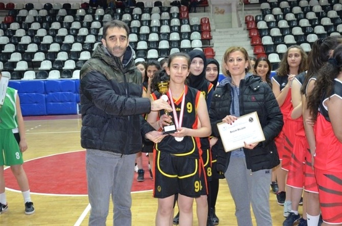 Gençler Basketbol Müsabakaları Sona Erdi