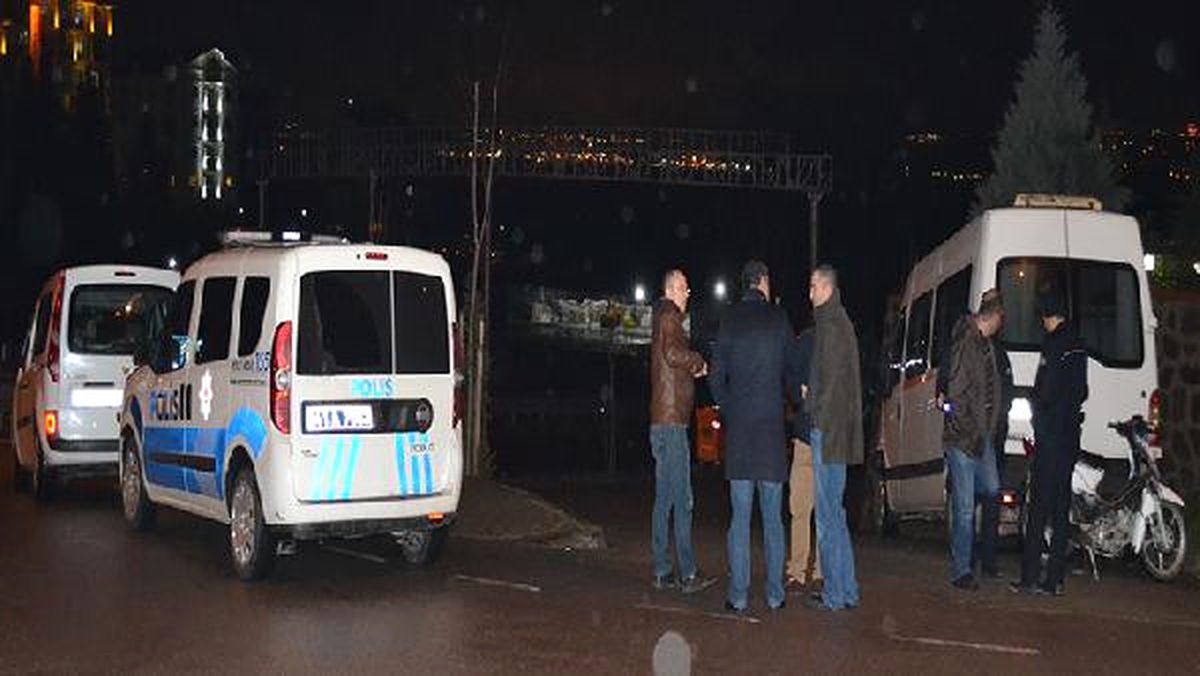 Hırsızlar Motosikletlerini Bırakıp Kaçtı