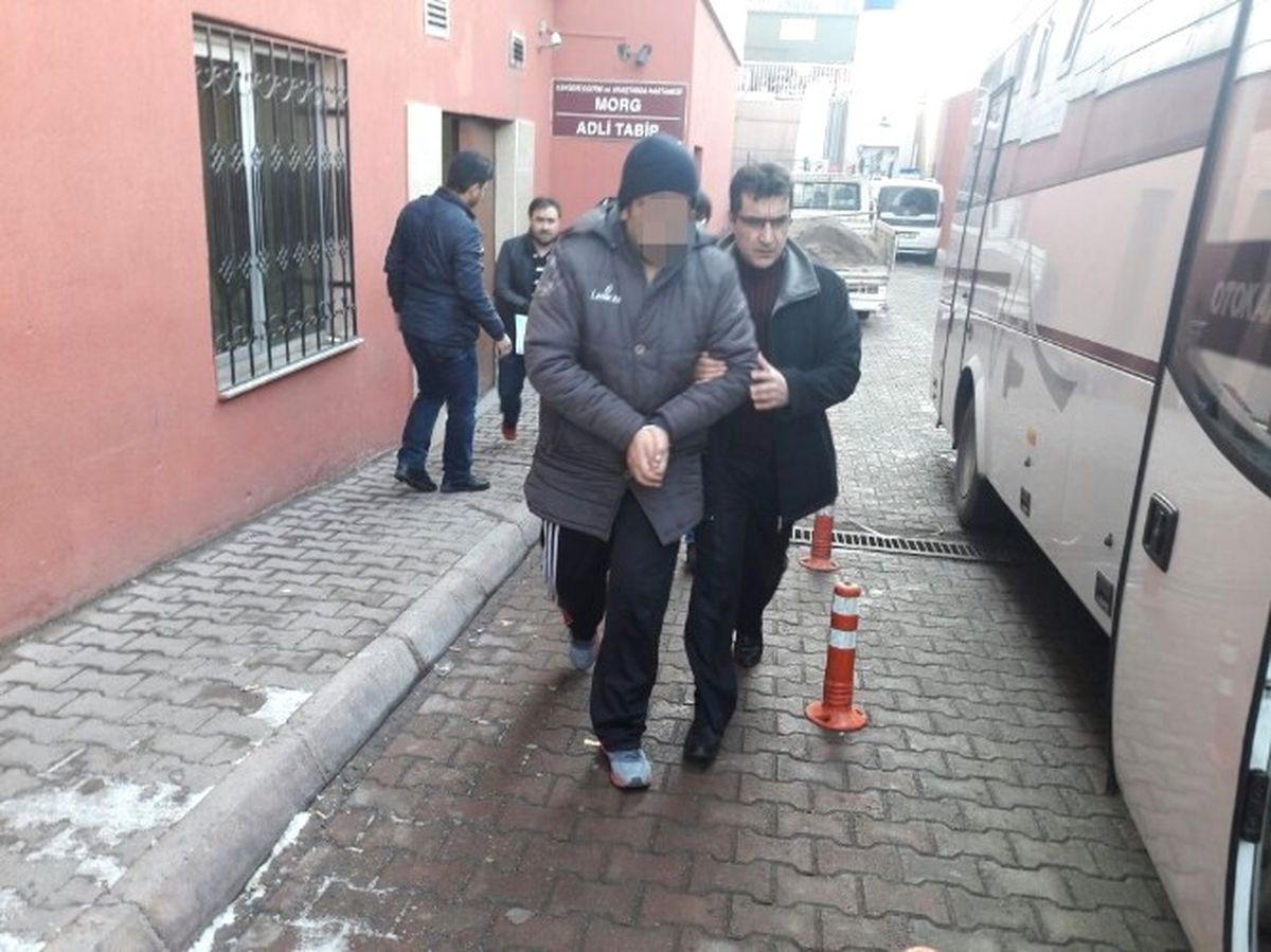 İstanbul Merkezli Operasyonda 7 Asker Gözaltına Alındı