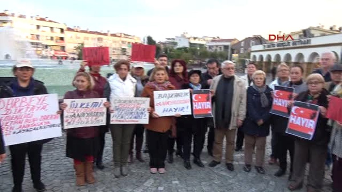 Marmaris\'te CHP\'liler Ayağa Kalk Eylemini Sonlandırdı