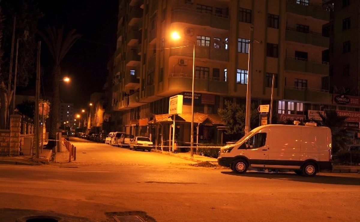 Mersin\'de Şüpheli Çanta!