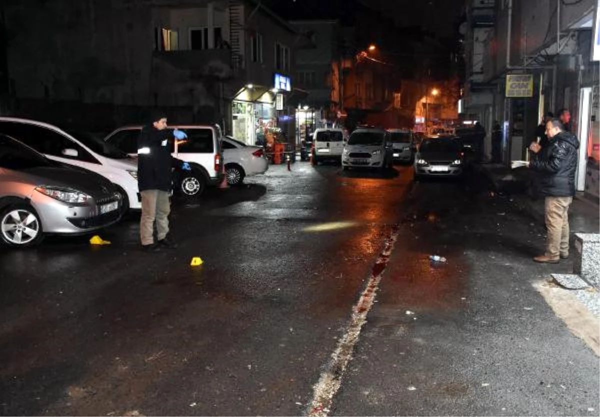 Öldürülen Oğlu İçin Hastaneye Giderken, Motosikletlinin Ölümüne Neden Oldu