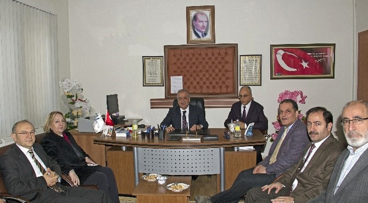 Rektör Çomaklı "Gelişen Çağa Uyum Sağlıyoruz"