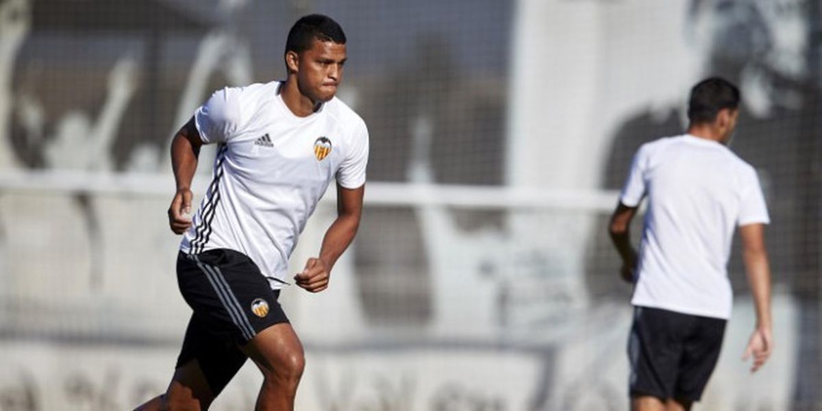 Son Aday Valencia\'dan