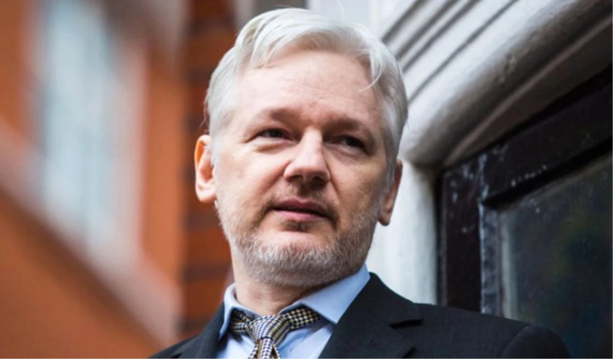 Wikileaks\'e Belge Sızdıran Manning\'in Affedilmesi