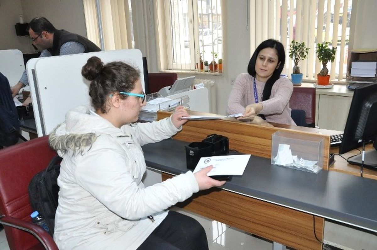Balıkesir\'de 15 Bin Kişi Yeni Kimlik Başvurusu Yaptı