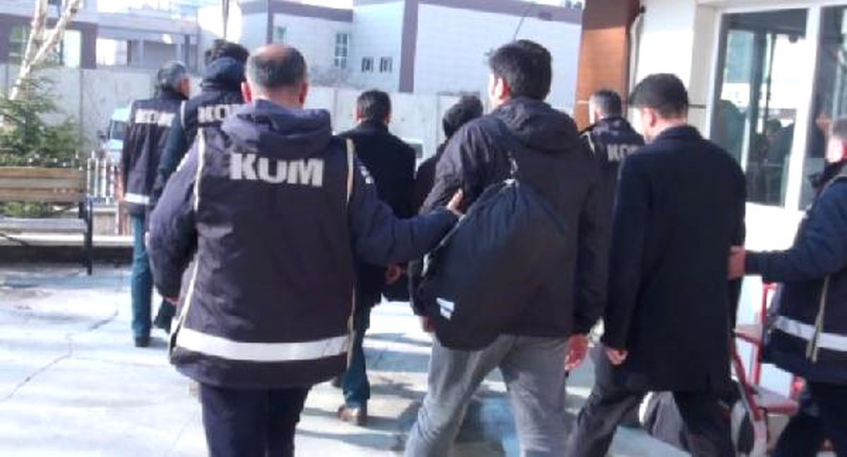 FETÖ/PDY soruşturmasında 37 Polis Tutuklandı