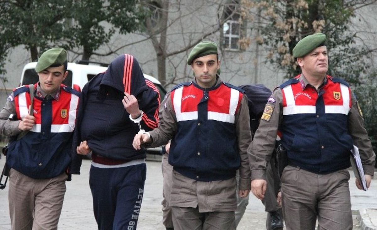 Demir Direk Hırsızlığına 2 Gözaltı